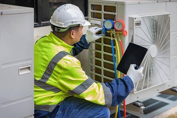 Professional Hvac technician working in Waterford, VA